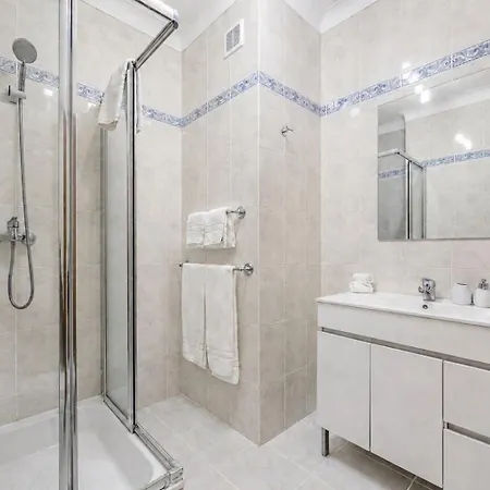Sun Poolhouse לינה וארוחת בוקר Senhora da Luz