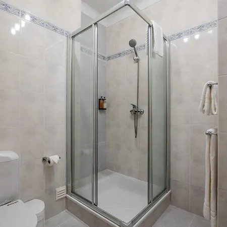 Sun Poolhouse לינה וארוחת בוקר Senhora da Luz